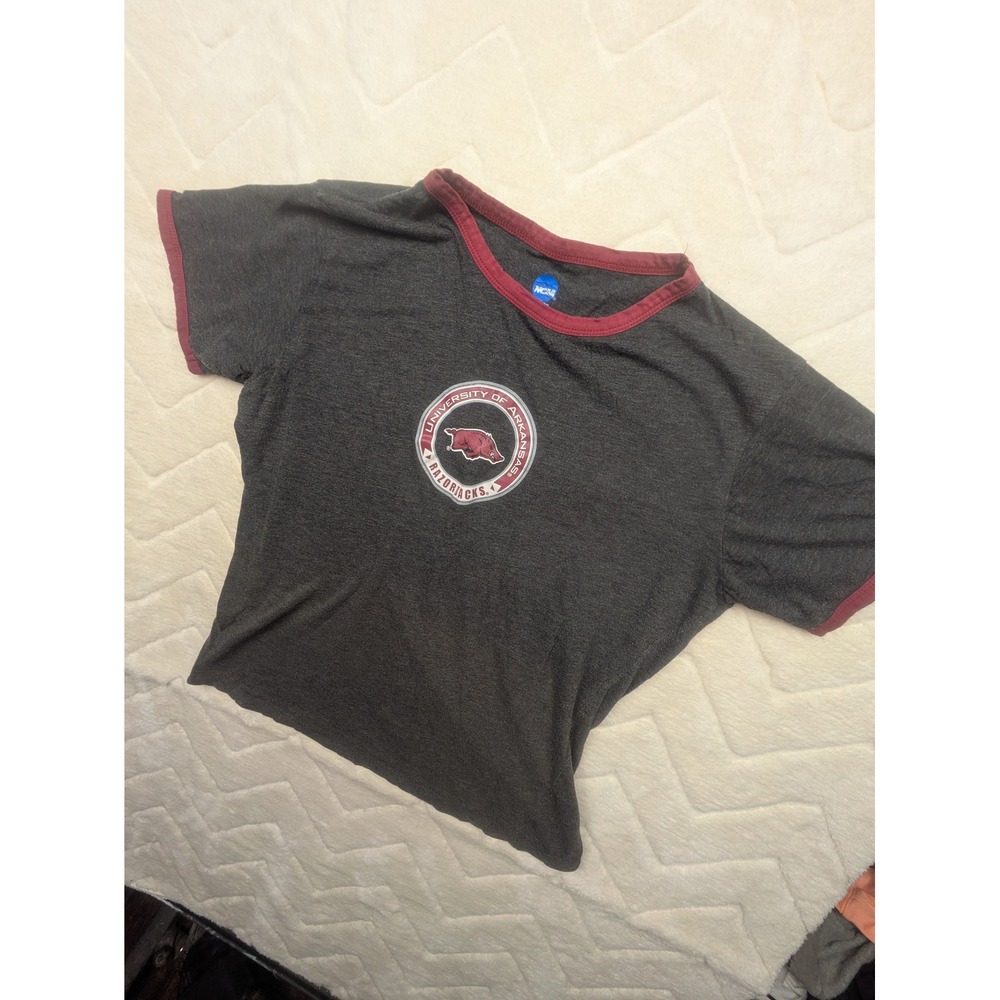 NCAA University of Arkansas Razorbacks Ringer T-Shirt Grey Burgundy Size Medium